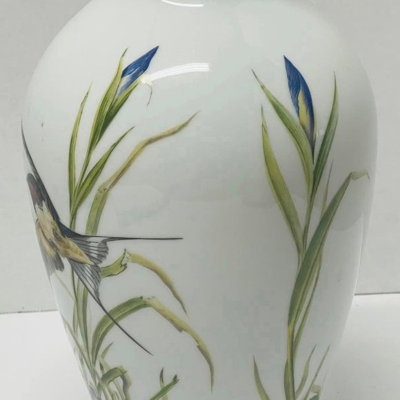 1980 Franklin Porcelain The Meadowland Bird Vase by Basil Ede Limited 11.5" - Picture 6 of 9